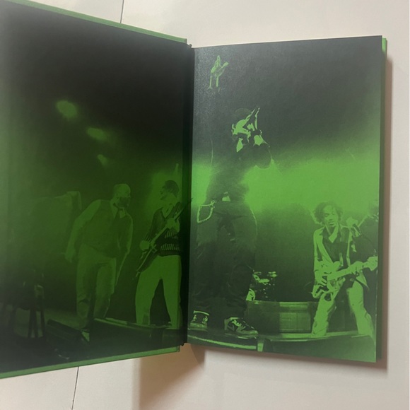 Toby Mac City On Our Knees Book Used Excellent Condition - Picture 4 of 7